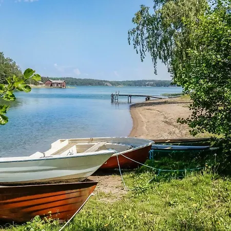 Punasotka 2 By Interhome Strandby